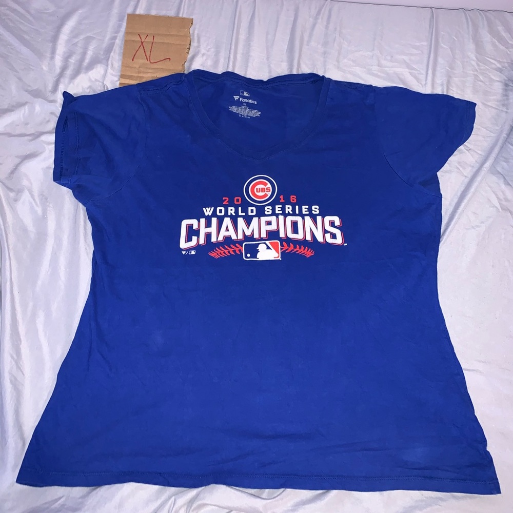 Casual shirt to wear/workout in or to get dirty.